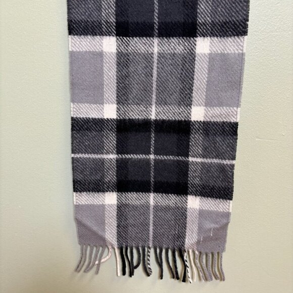 Vintage The Broadway Wool Scarf Plaid Tartan Gray Black Western Germany Academia - Picture 15 of 15